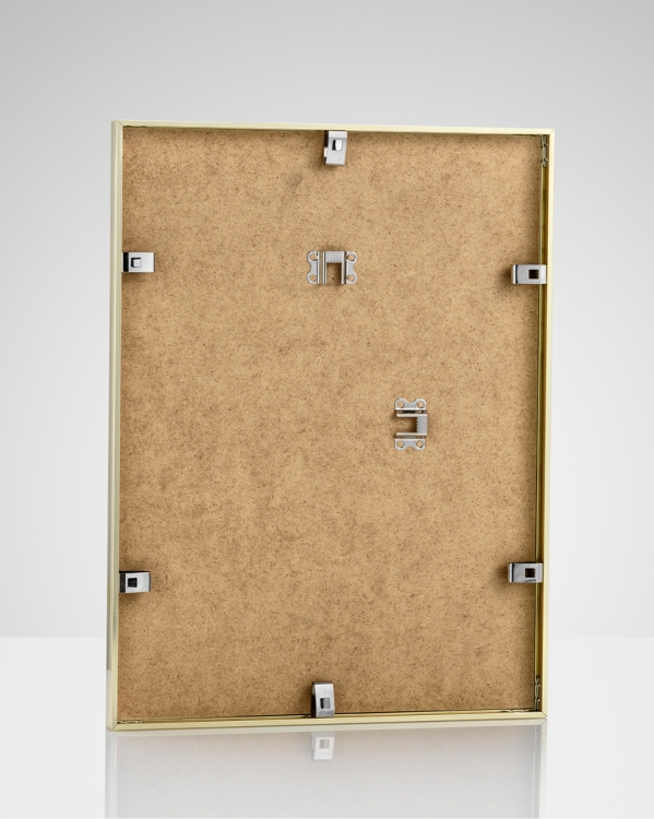 Gold picture frame 30x40. Gold frame for posters desenio.ie